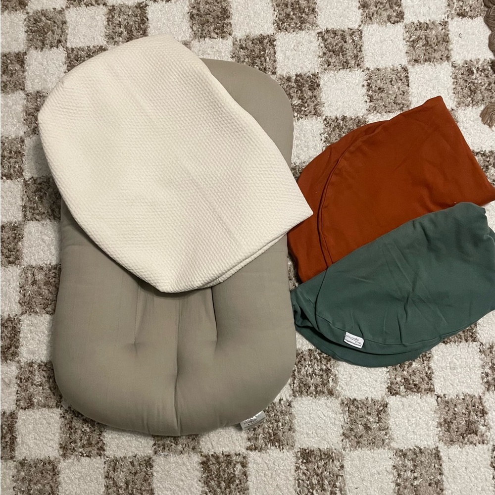 Snuggle Me Organic Infant Lounger
